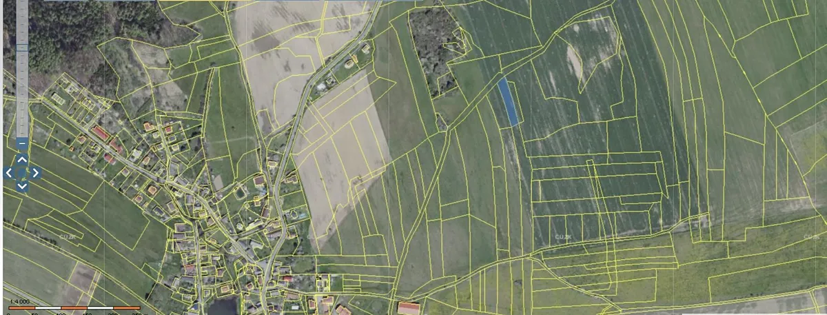 Prodej pole 7913 m²